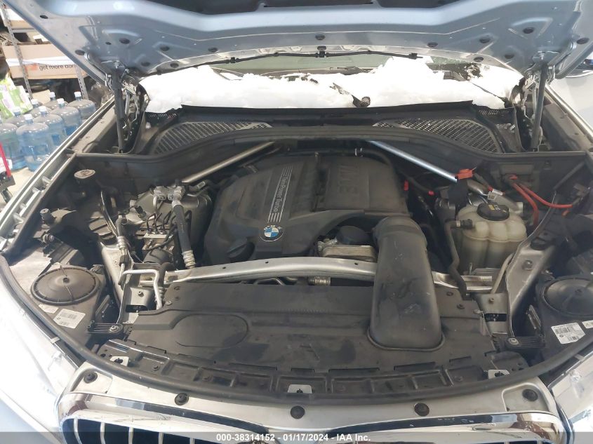 2016 BMW X5 XDRIVE35I - 5UXKR0C53G0U08037