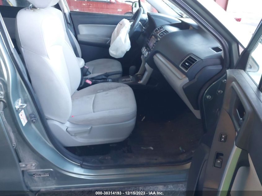 2016 SUBARU FORESTER 2.5I PREMIUM - JF2SJADC8GH483881