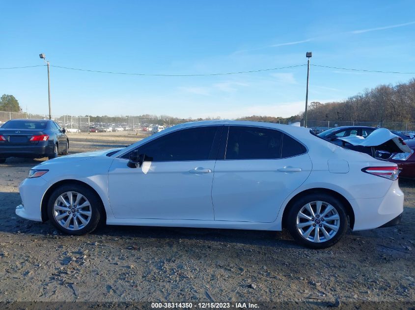 2019 TOYOTA CAMRY LE - 4T1B11HK5KU281348