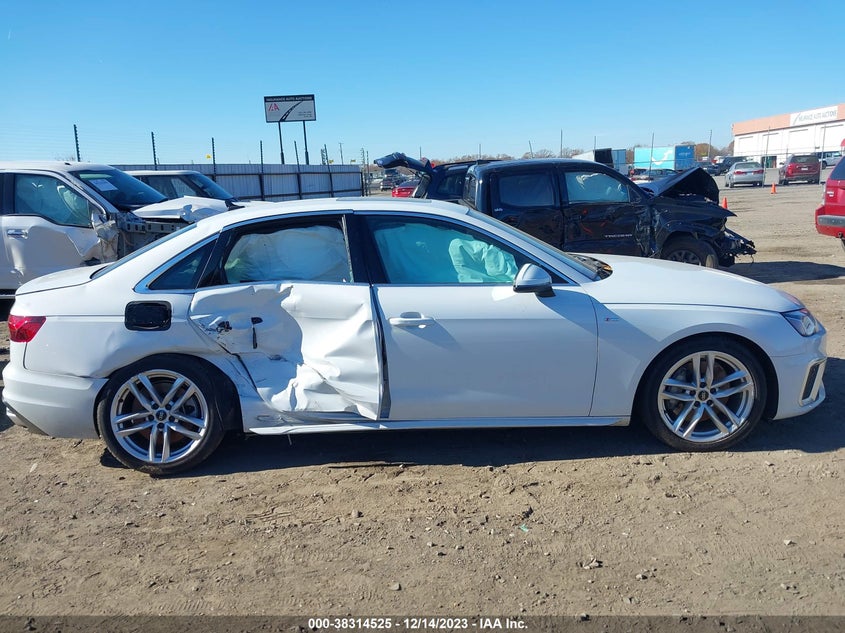 VIN WAUEAAF4XNN013736 2022 AUDI A4 PREMIUM PLUS 45 TFSI S LINE QUATTRO S TRONIC