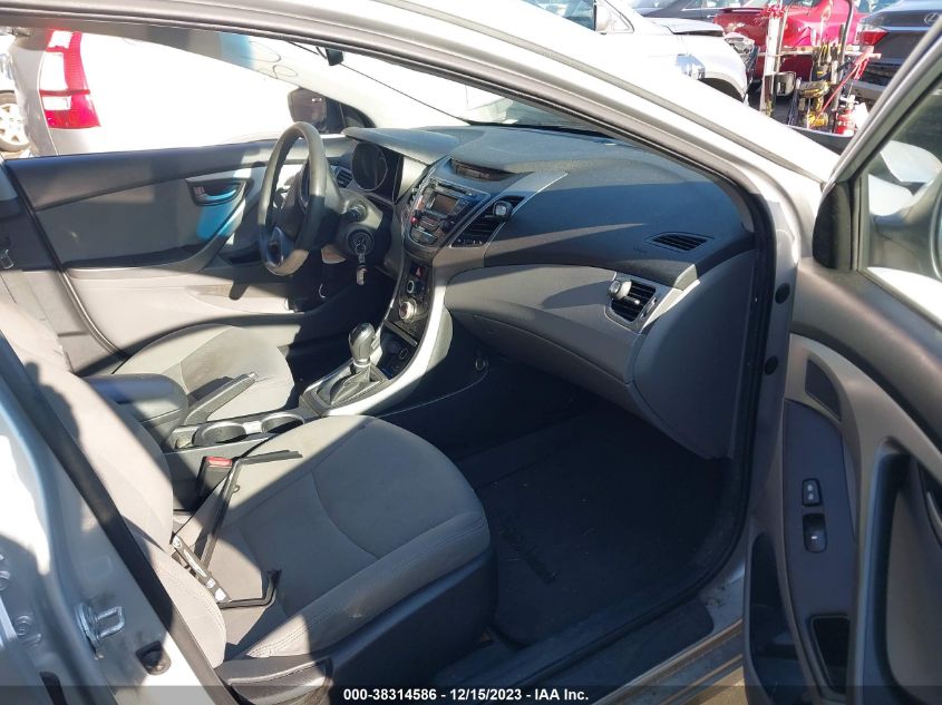 5NPDH4AE3GH720742 | 2016 HYUNDAI ELANTRA