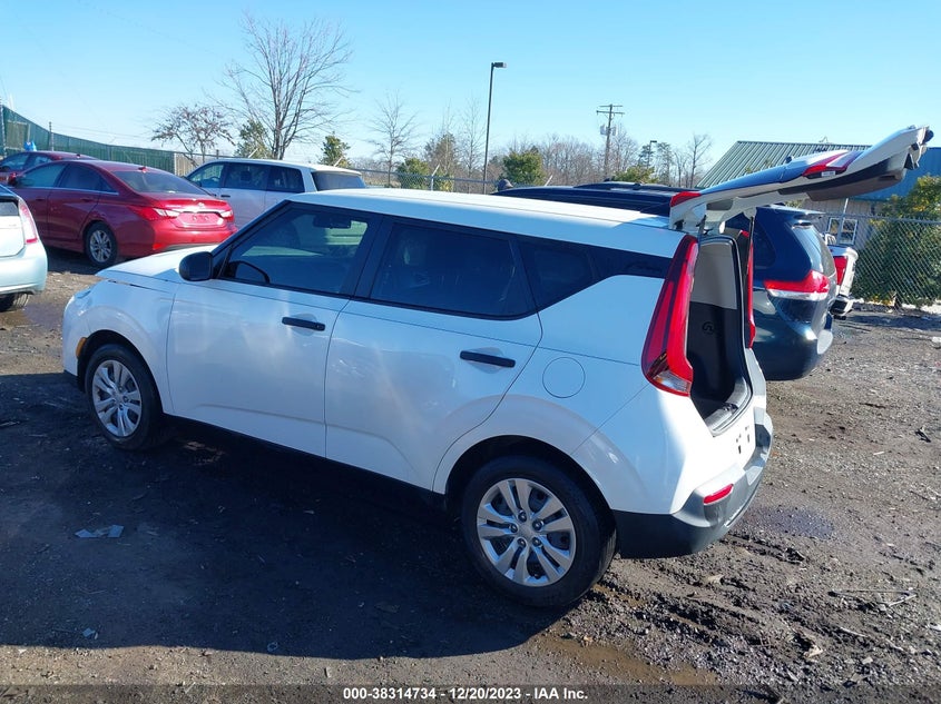 VIN KNDJ22AU1M7745879 2021 KIA SOUL LX