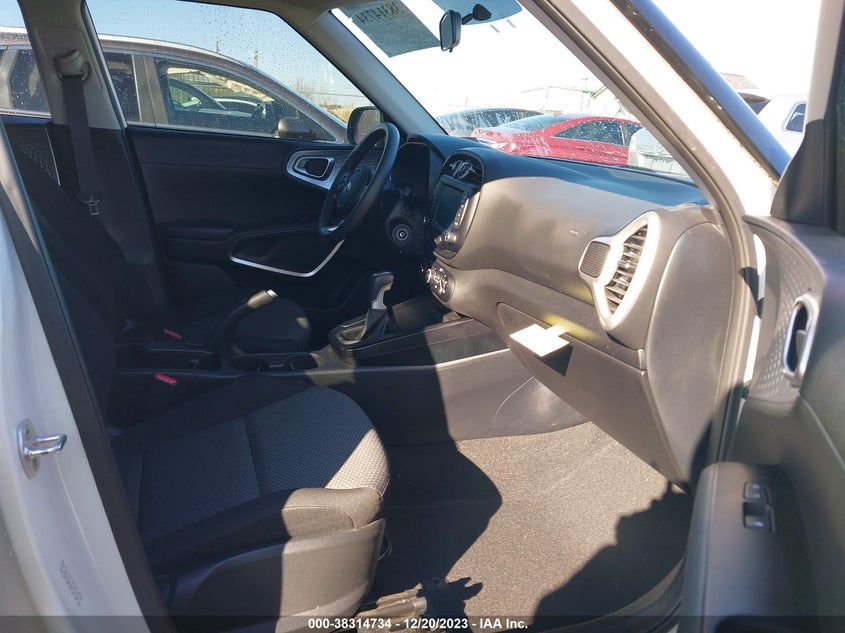 VIN KNDJ22AU1M7745879 2021 KIA SOUL LX