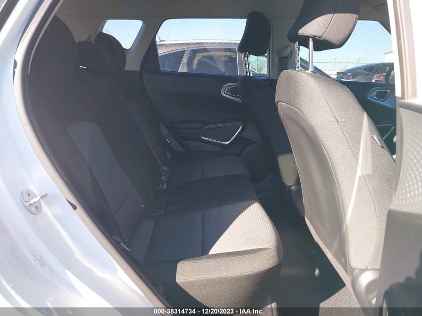 VIN KNDJ22AU1M7745879 2021 KIA SOUL LX