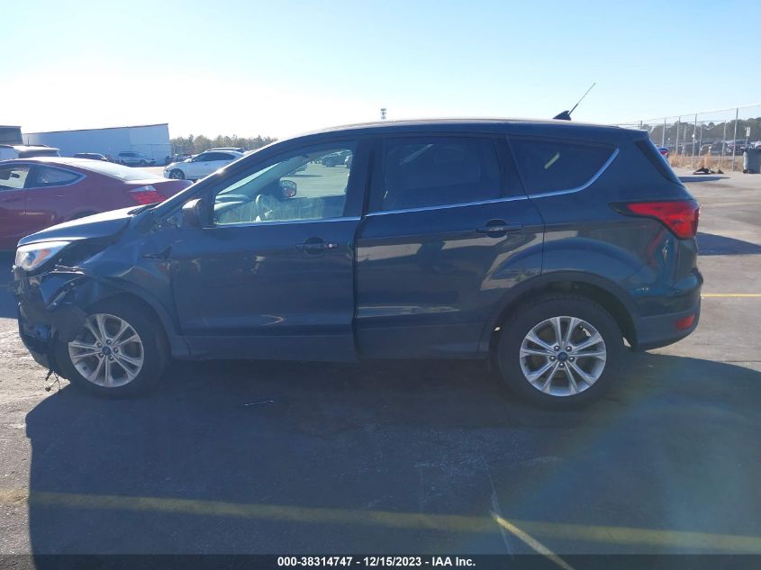 2019 FORD ESCAPE SE - 1FMCU0GD3KUB32963