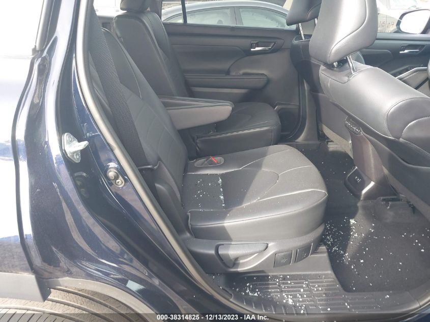 2021 TOYOTA HIGHLANDER XLE - 5TDGZRAH2MS044193