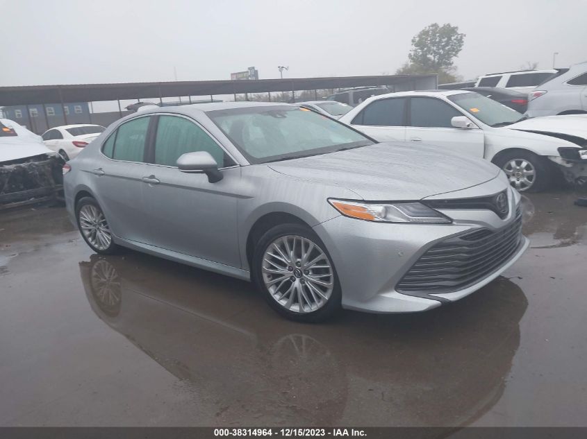 2018 TOYOTA CAMRY XLE - 4T1B11HK4JU086114