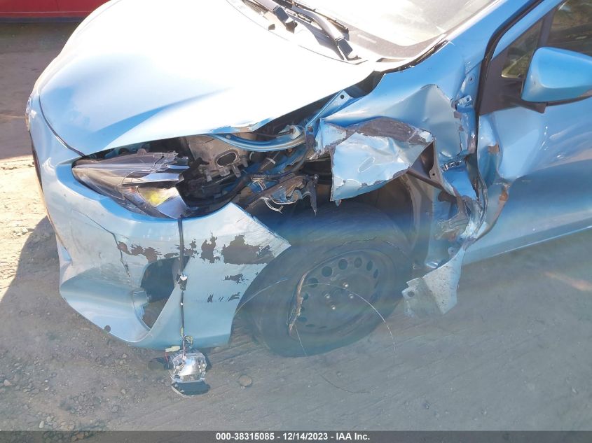 2016 TOYOTA PRIUS C TWO - JTDKDTB37G1590076