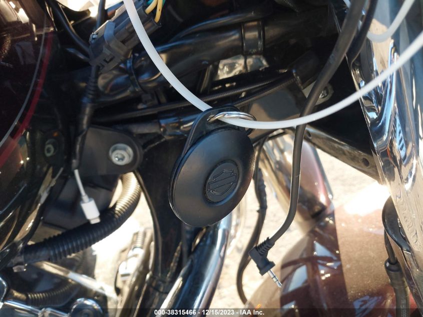 2005 HARLEY-DAVIDSON FLHRI - 1HD1FBW175Y632600