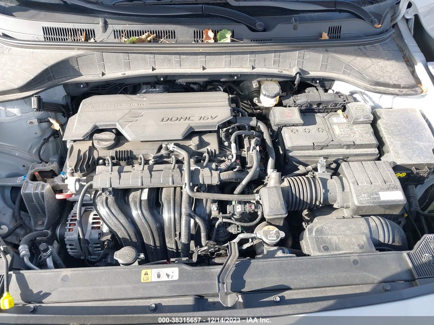 VIN KM8K22AB7NU770609 2022 HYUNDAI KONA SE