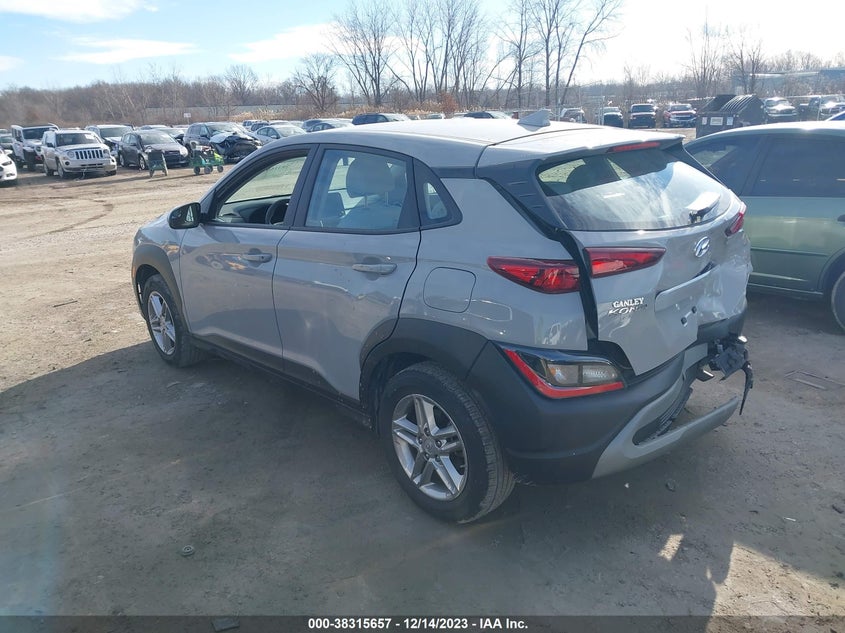 VIN KM8K22AB7NU770609 2022 HYUNDAI KONA SE