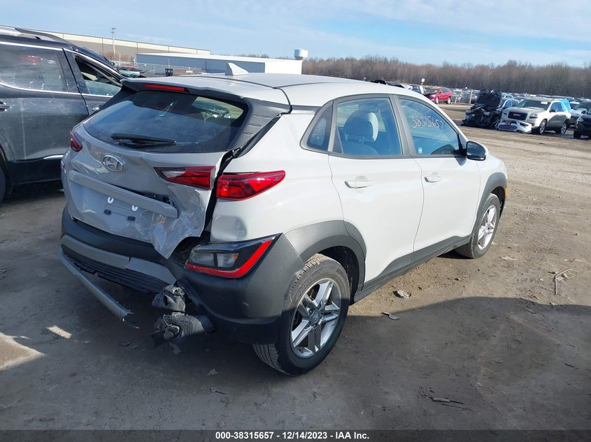 VIN KM8K22AB7NU770609 2022 HYUNDAI KONA SE
