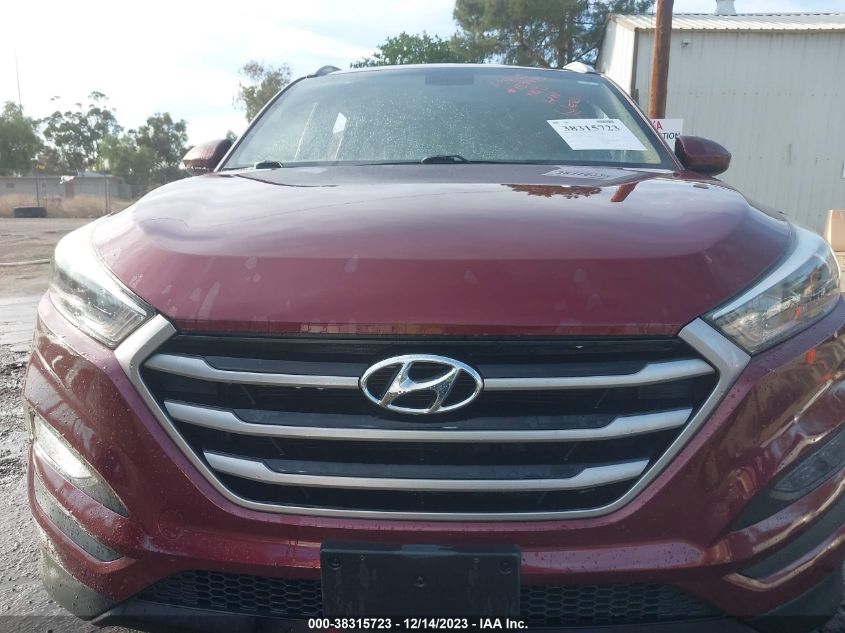 2017 HYUNDAI TUCSON SE - KM8J33A43HU460400