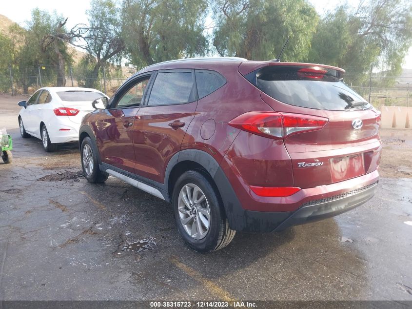 2017 HYUNDAI TUCSON SE - KM8J33A43HU460400