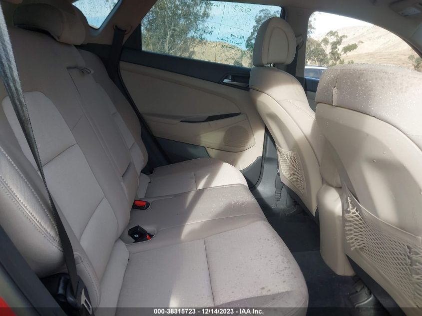 2017 HYUNDAI TUCSON SE - KM8J33A43HU460400