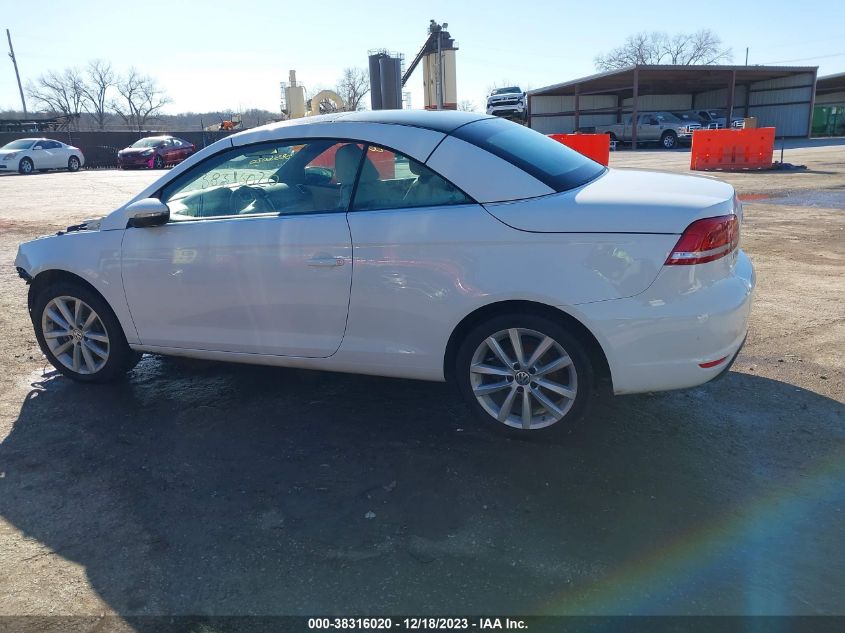2014 VOLKSWAGEN EOS KOMFORT WVWBW8AH2EV004250