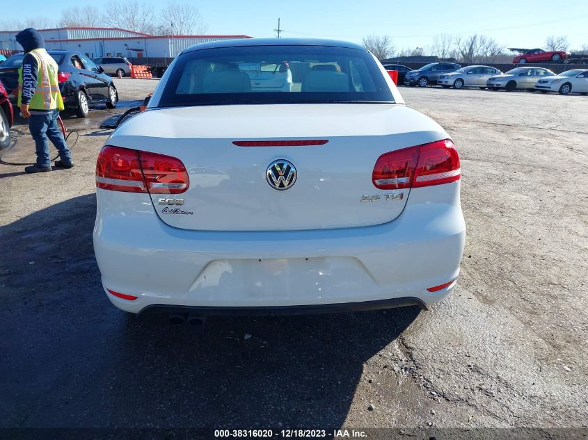 2014 VOLKSWAGEN EOS KOMFORT WVWBW8AH2EV004250