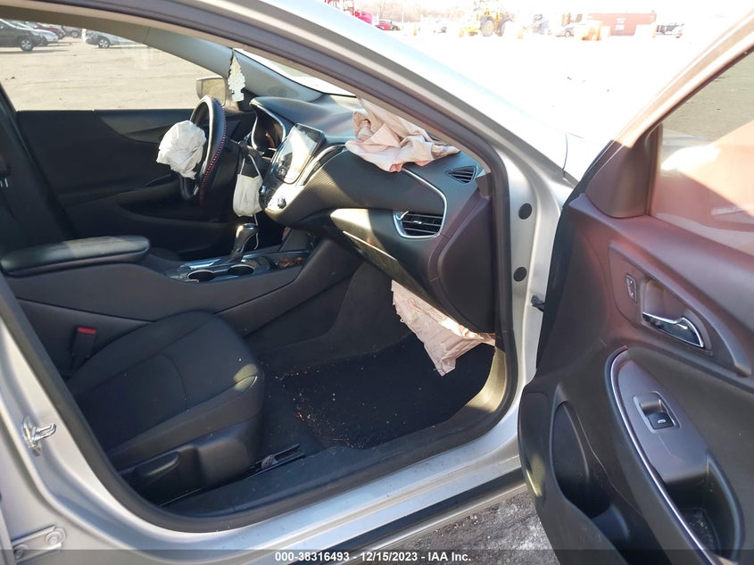VIN 1G1ZD5ST2LF038372 2020 CHEVROLET MALIBU FWD LT