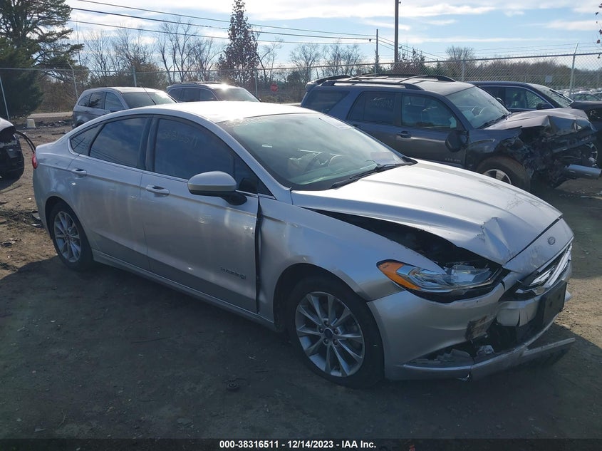 FORD FUSION HYBRID SE 2017