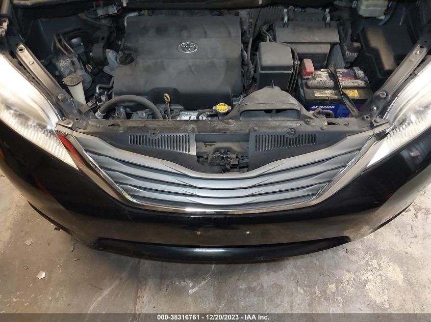 2013 TOYOTA SIENNA XLE - 5TDYK3DC3DS359008
