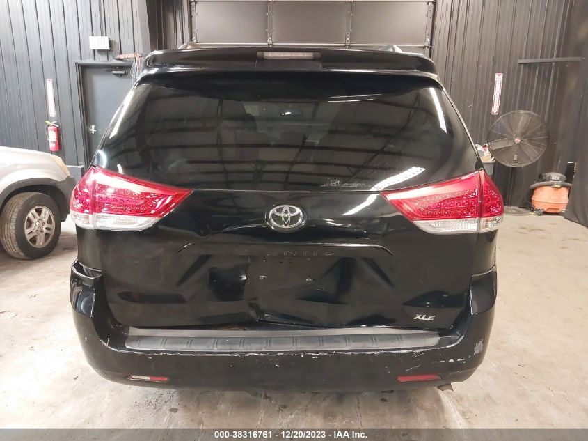 2013 TOYOTA SIENNA XLE - 5TDYK3DC3DS359008