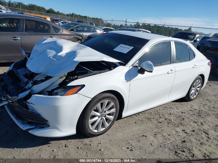 2020 TOYOTA CAMRY LE - 4T1C11AKXLU361986