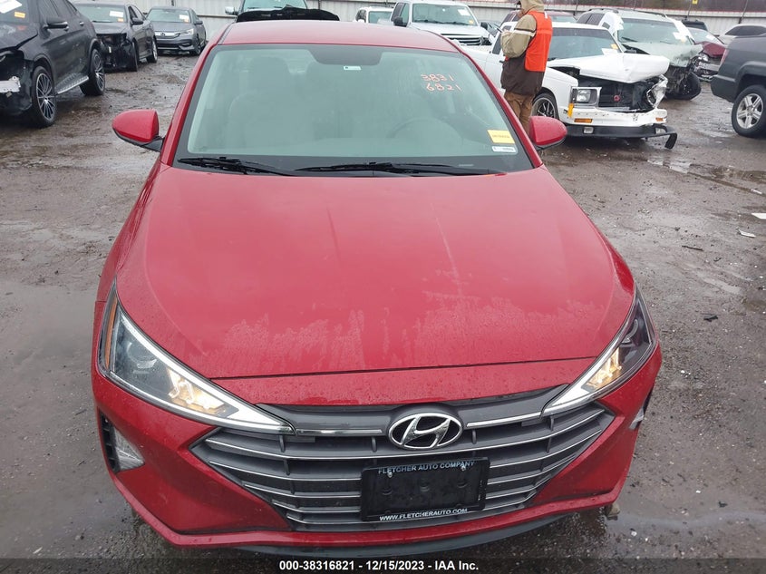 VIN KMHD74LF1KU762622 2019 HYUNDAI ELANTRA SE