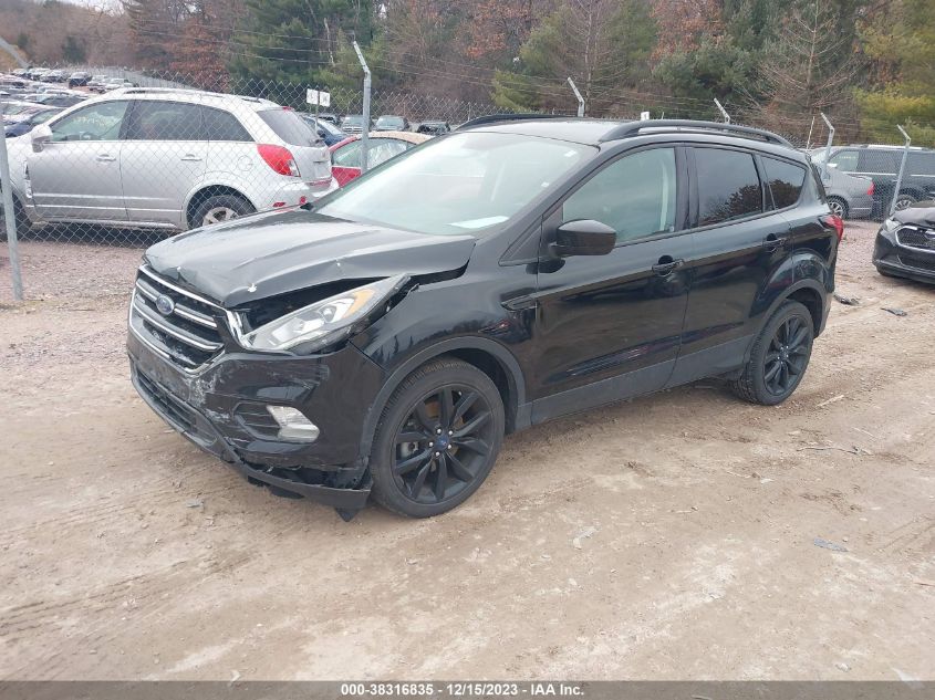 1FMCU9GD5KUA75783 2019 FORD ESCAPE - Image 2