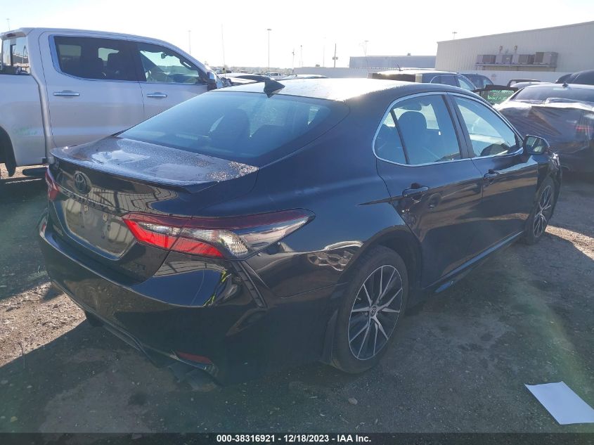2021 TOYOTA CAMRY SE/SE NIGHT SHADE - 4T1G11AK0MU431031
