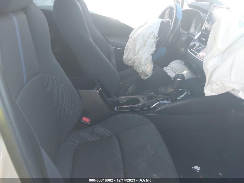 VIN 5YFS4RCE5LP033174 2020 TOYOTA COROLLA SE