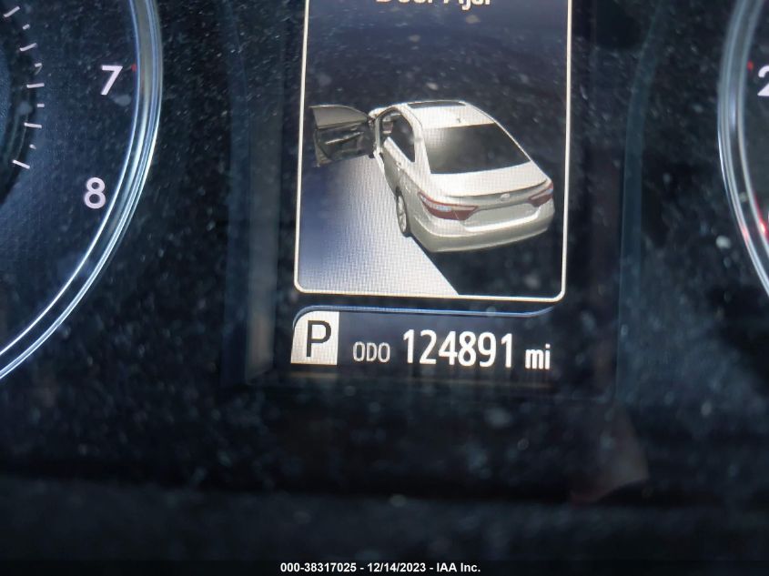 2015 TOYOTA CAMRY SE - 4T1BF1FK9FU044453