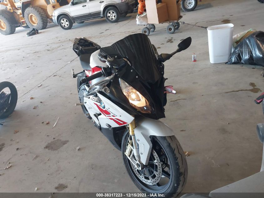 2019 BMW S 1000 RR - WB10D6004KZ711848