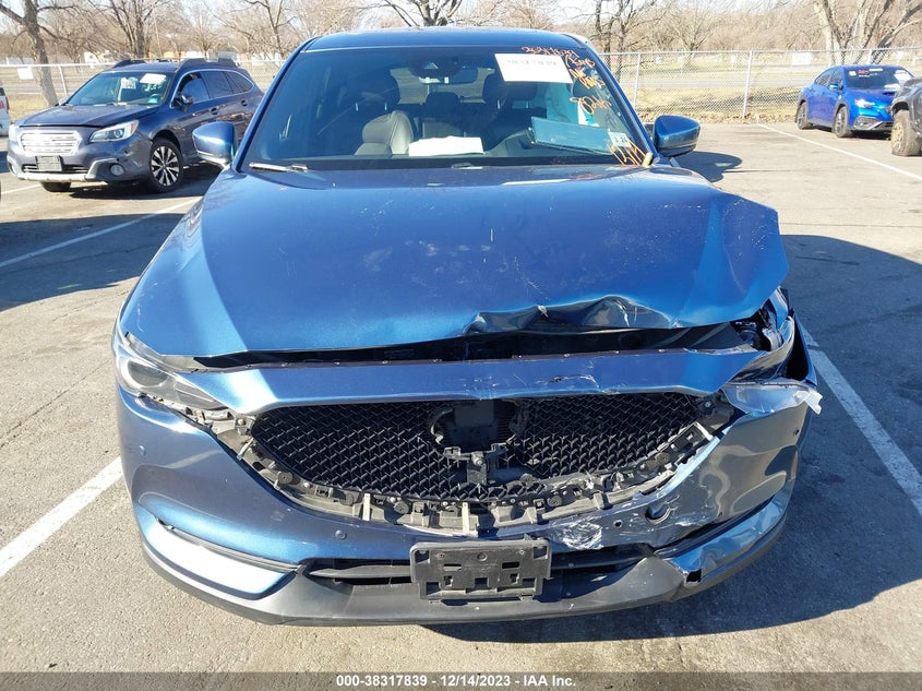 VIN JM3KFBEYXK0586640 2019 MAZDA CX-5 SIGNATURE