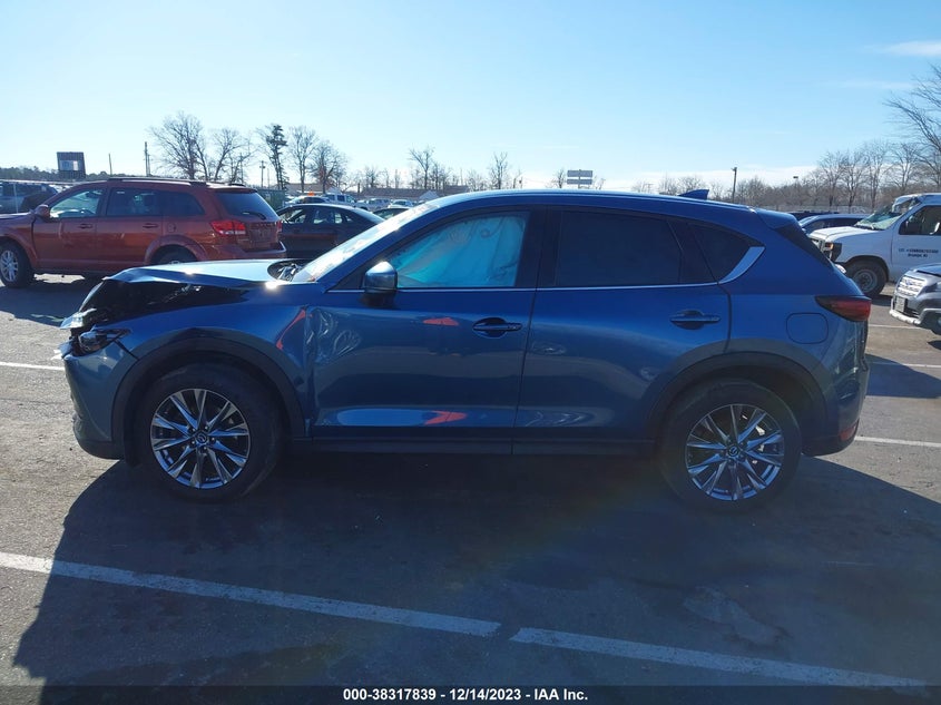 VIN JM3KFBEYXK0586640 2019 MAZDA CX-5 SIGNATURE