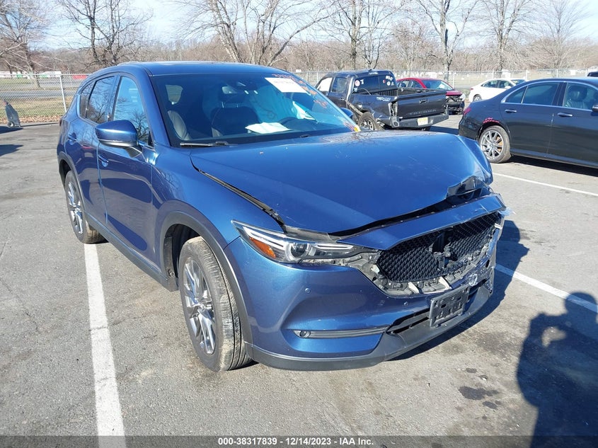 VIN JM3KFBEYXK0586640 2019 MAZDA CX-5 SIGNATURE