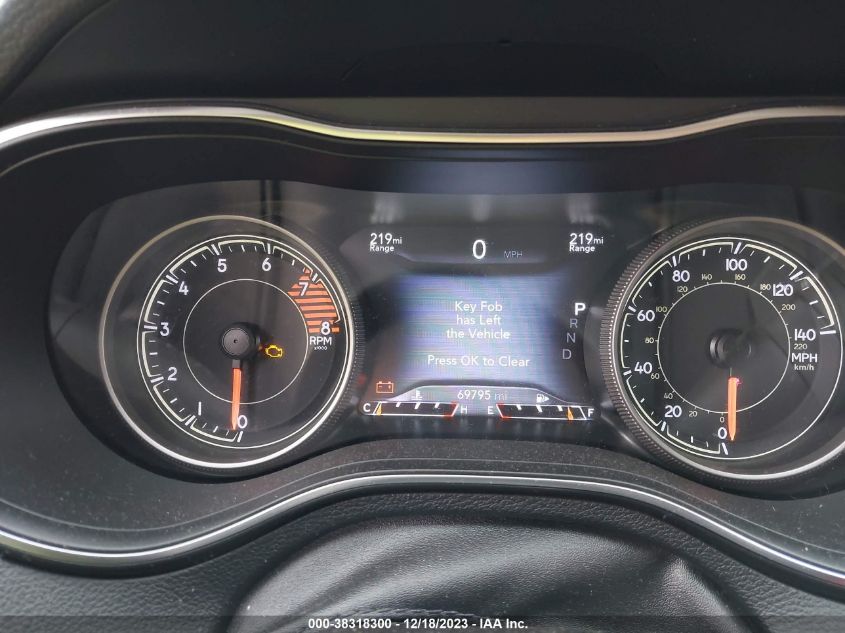 2019 JEEP CHEROKEE TRAILHAWK 4X4 - 1C4PJMBX2KD216764