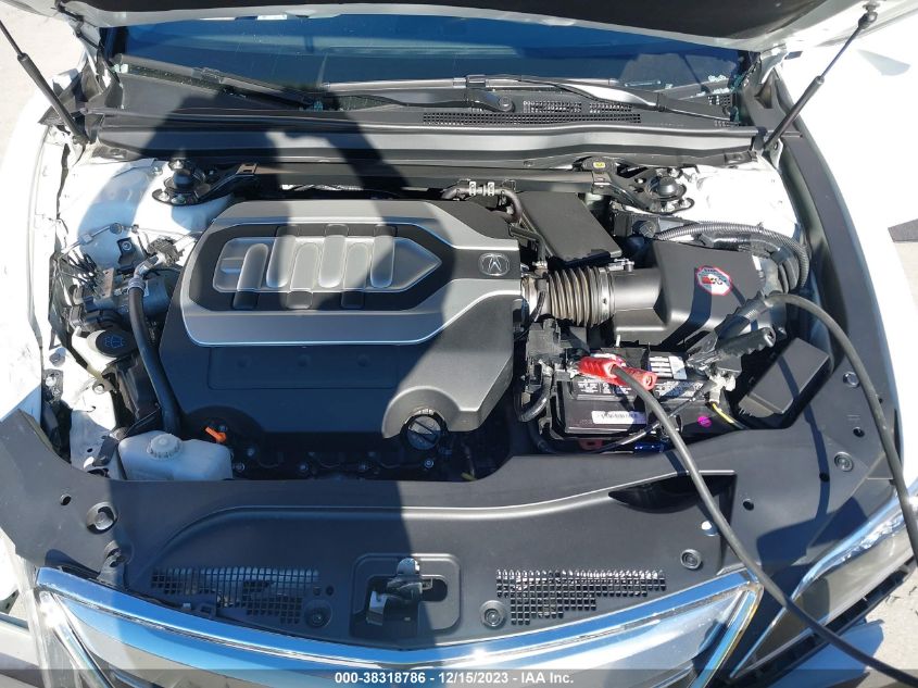 2017 ACURA RLX ADVANCE PKG - JH4KC1F99HC000213