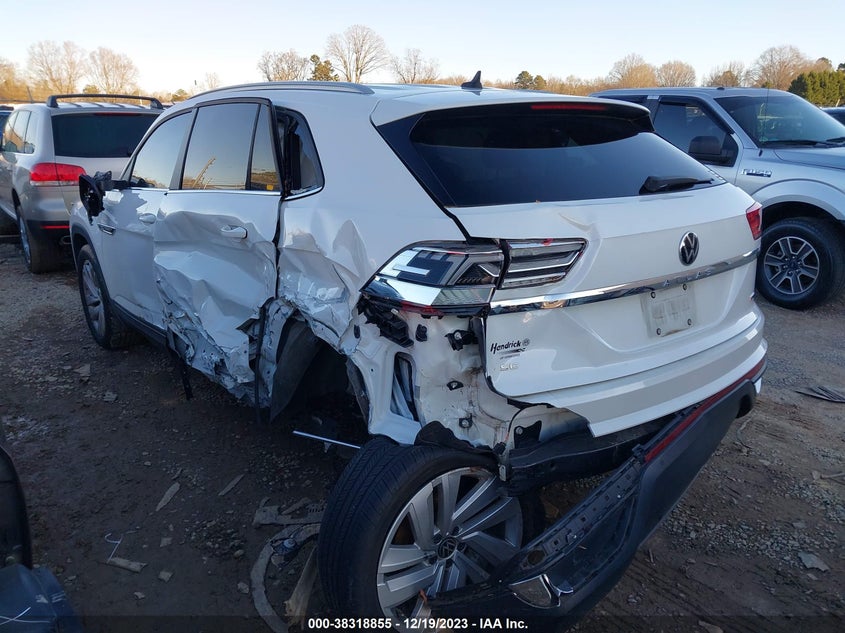 VIN 1V21C2CA4LC213045 2020 VOLKSWAGEN ATLAS CROSS SPORT SE