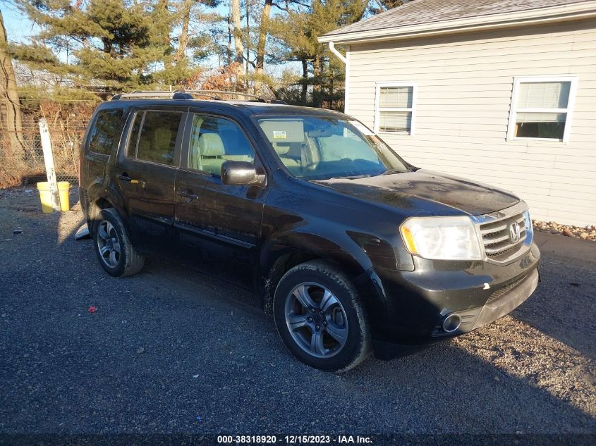 2015 HONDA PILOT SE - 5FNYF4H36FB030881