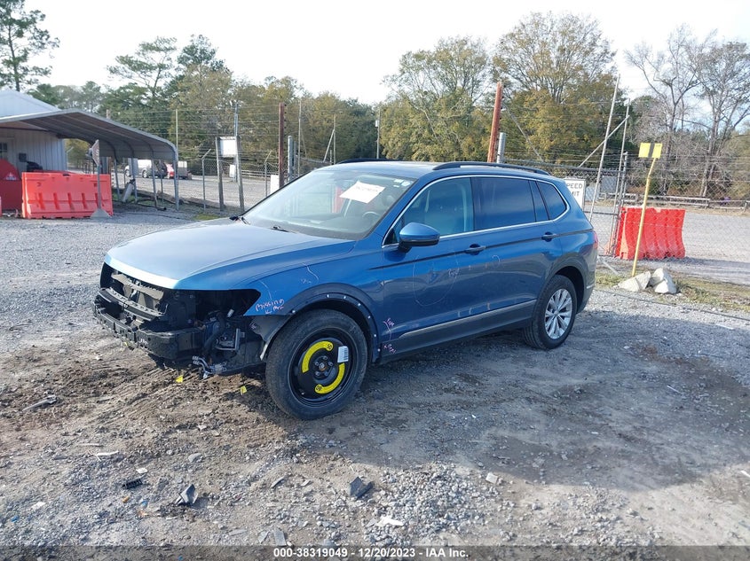 VIN 3VV3B7AX2JM184885 2018 VOLKSWAGEN TIGUAN SE/SEL