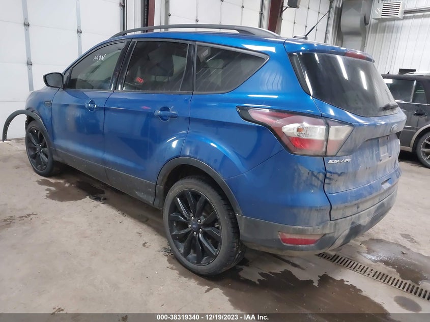VIN 1FMCU9J99HUE08533 2017 FORD ESCAPE TITANIUM