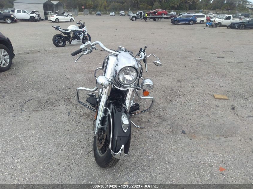 2018 INDIAN MOTORCYCLE CO. SPRINGFIELD 56KTHAAA2J3367169