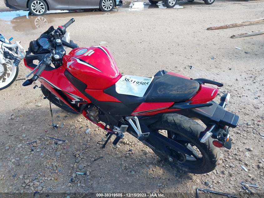 VIN MLHNC5100M5700034 2021 HONDA CBR300 R