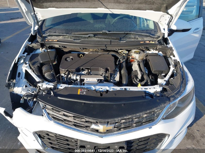 VIN 1G1BE5SM9J7242519 2018 CHEVROLET CRUZE LT AUTO