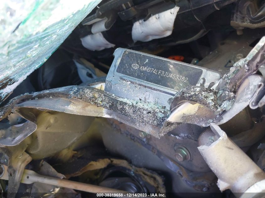 2018 HYUNDAI ELANTRA SE - KMHD74LF3JU453362