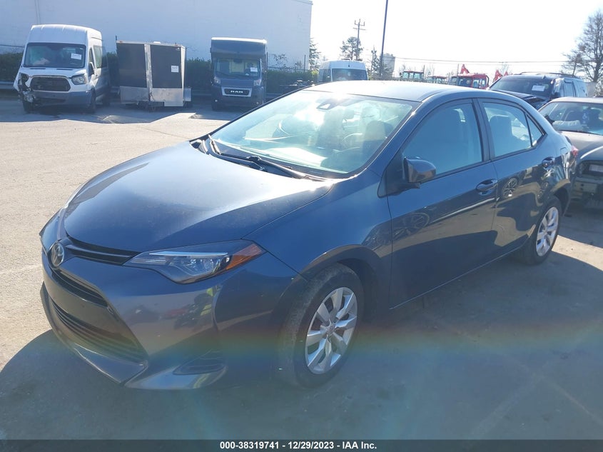 VIN 2T1BURHE4KC156858 2019 TOYOTA COROLLA LE