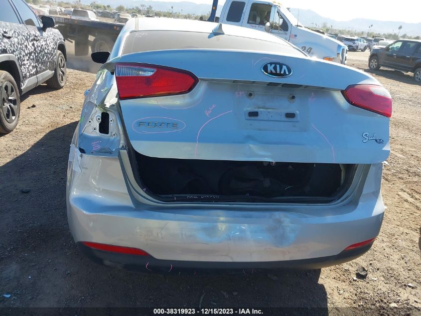2016 KIA FORTE LX - KNAFK4A65G5495904