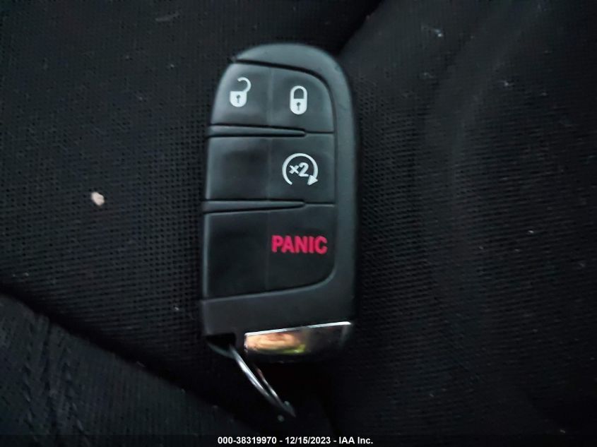 2019 JEEP RENEGADE LATITUDE 4X4 - ZACNJBBB7KPK75016