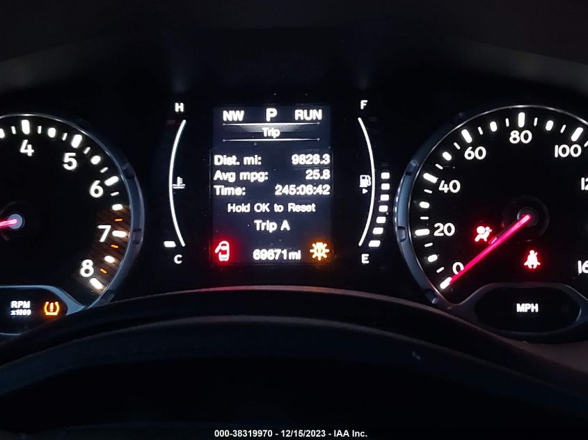 2019 JEEP RENEGADE LATITUDE 4X4 - ZACNJBBB7KPK75016