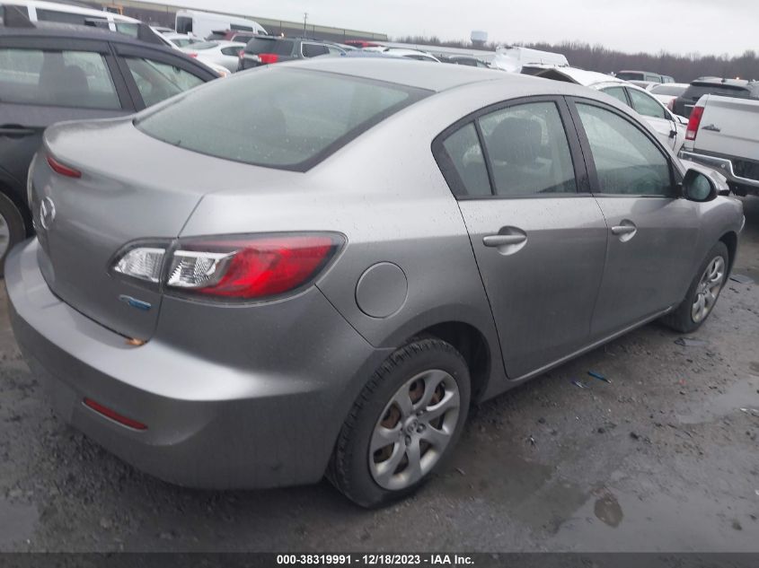 2013 MAZDA MAZDA3 I SPORT - JM1BL1UP7D1759614